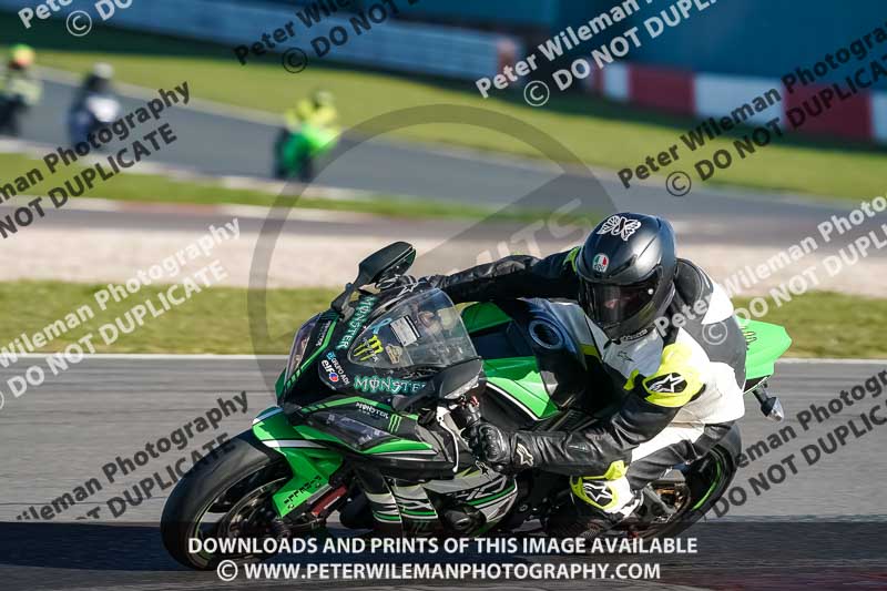 donington no limits trackday;donington park photographs;donington trackday photographs;no limits trackdays;peter wileman photography;trackday digital images;trackday photos